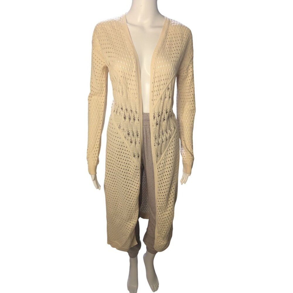 Women's Long Cardigan Sz M Intricate Knit Design And Open Front Feminine Neutral